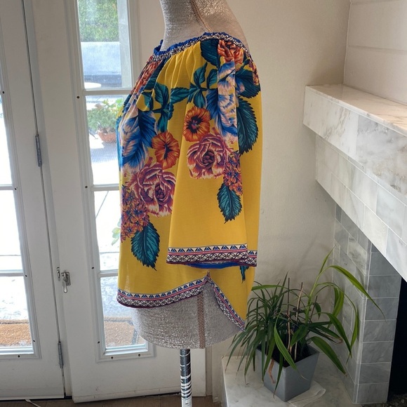 Flying Tomato Mustard Floral Off-The-Shoulder Top Size Medium - Picture 7 of 15